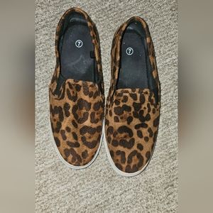 Size :7 colors: brown